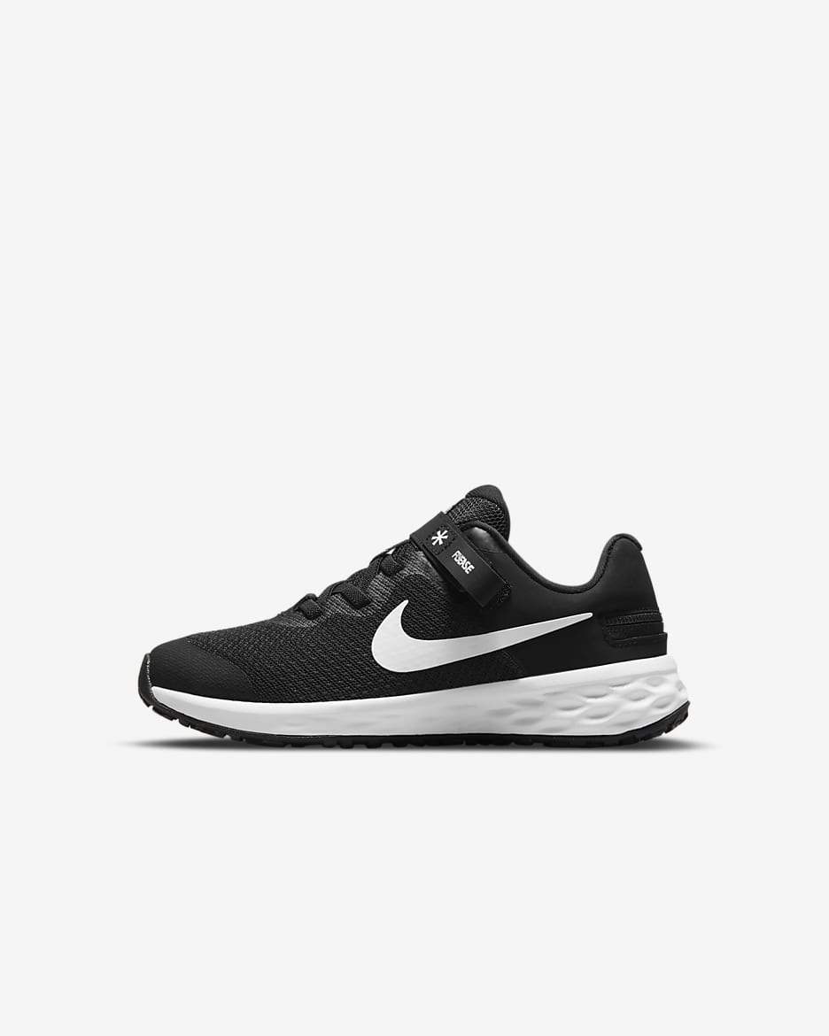 Nike Revolution 6 FlyEase Younger Kids Easy On Off Shoes. Nike UK